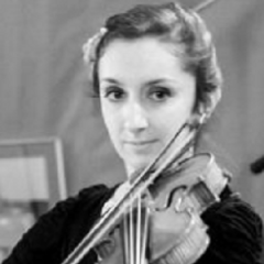 Aurélie BERGEROT, Portrait